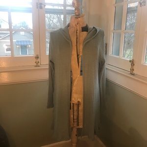 Lightweight cardigan